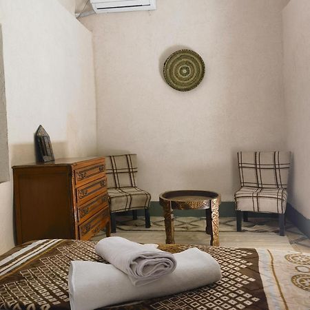Medina Oasis Hostel Marrakesh Ngoại thất bức ảnh