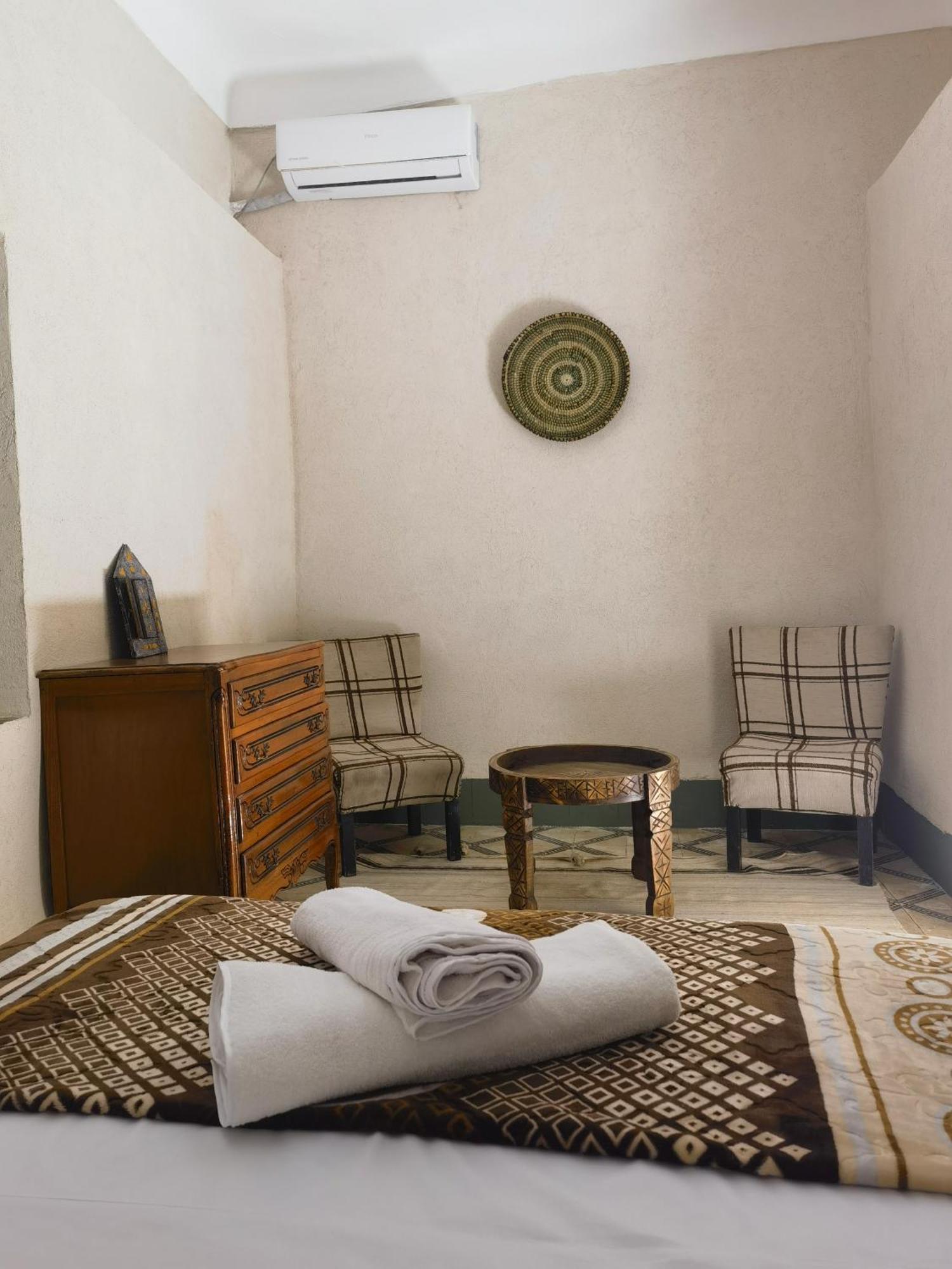 Medina Oasis Hostel Marrakesh Ngoại thất bức ảnh